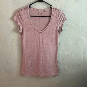 Guess striped vneck tee